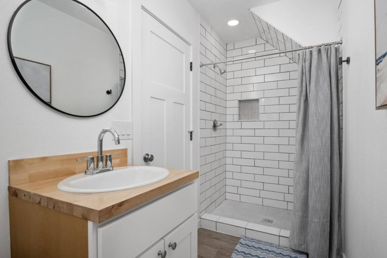 Ocean Rogue Inn Unit 12 شاطئ روكواي المظهر الخارجي الصورة